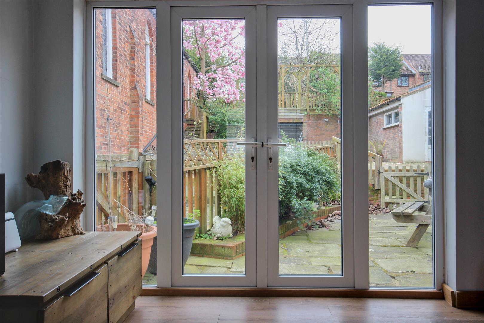 West End, Walkington